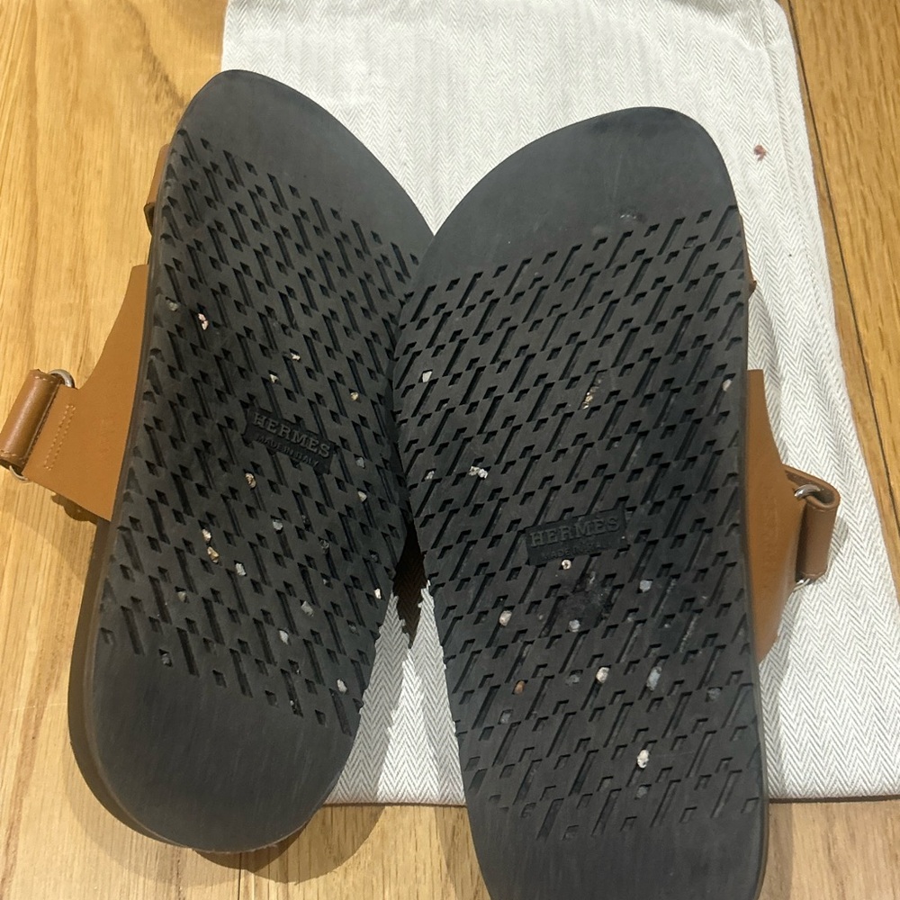 Women’s Hermes Tan and Black Sandals - Picture 12 of 12